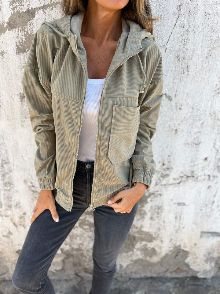 Audrey - Lässige Jacke mit Kapuze