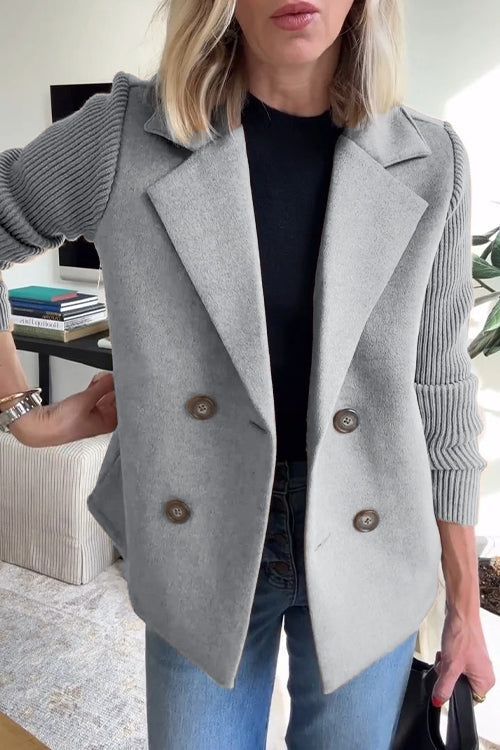 Olivia - Doppelreihiger Strickblazer