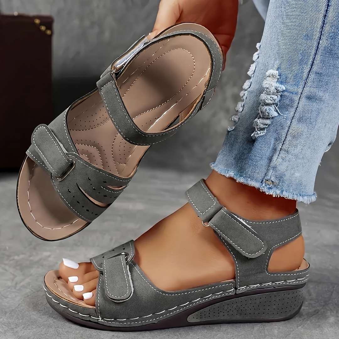 Ute - Bequeme Damen-Sandalen
