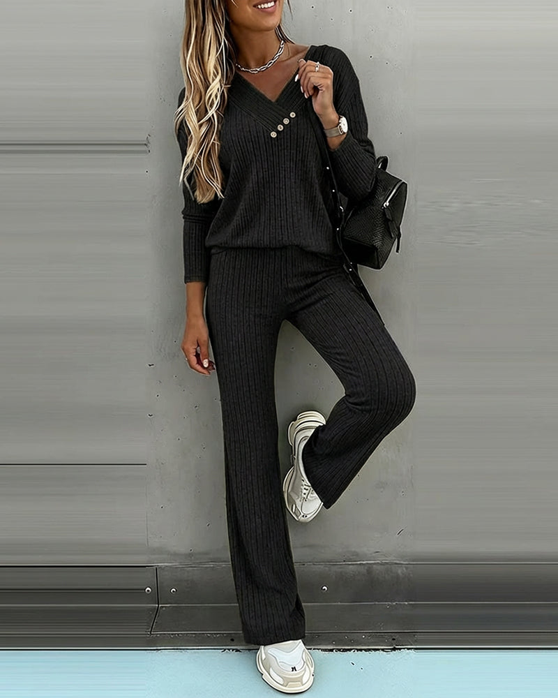Frauen Rippstrick Lounge Set mit V-Ausschnitt Top und Hose