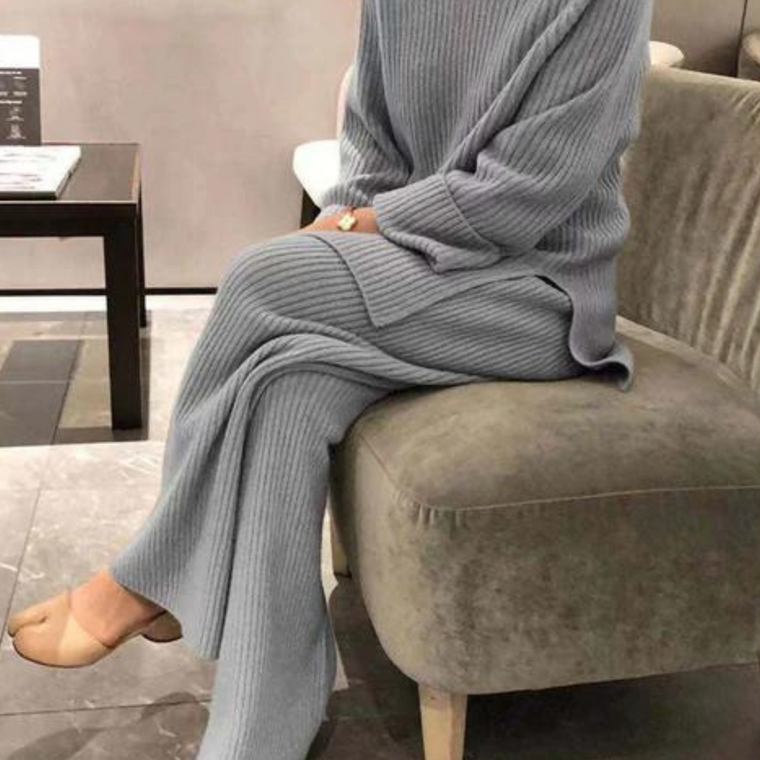Bequemes Damenpullover- und Freizeit-Hosen-Set