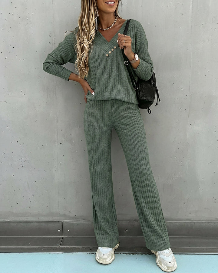 Frauen Rippstrick Lounge Set mit V-Ausschnitt Top und Hose