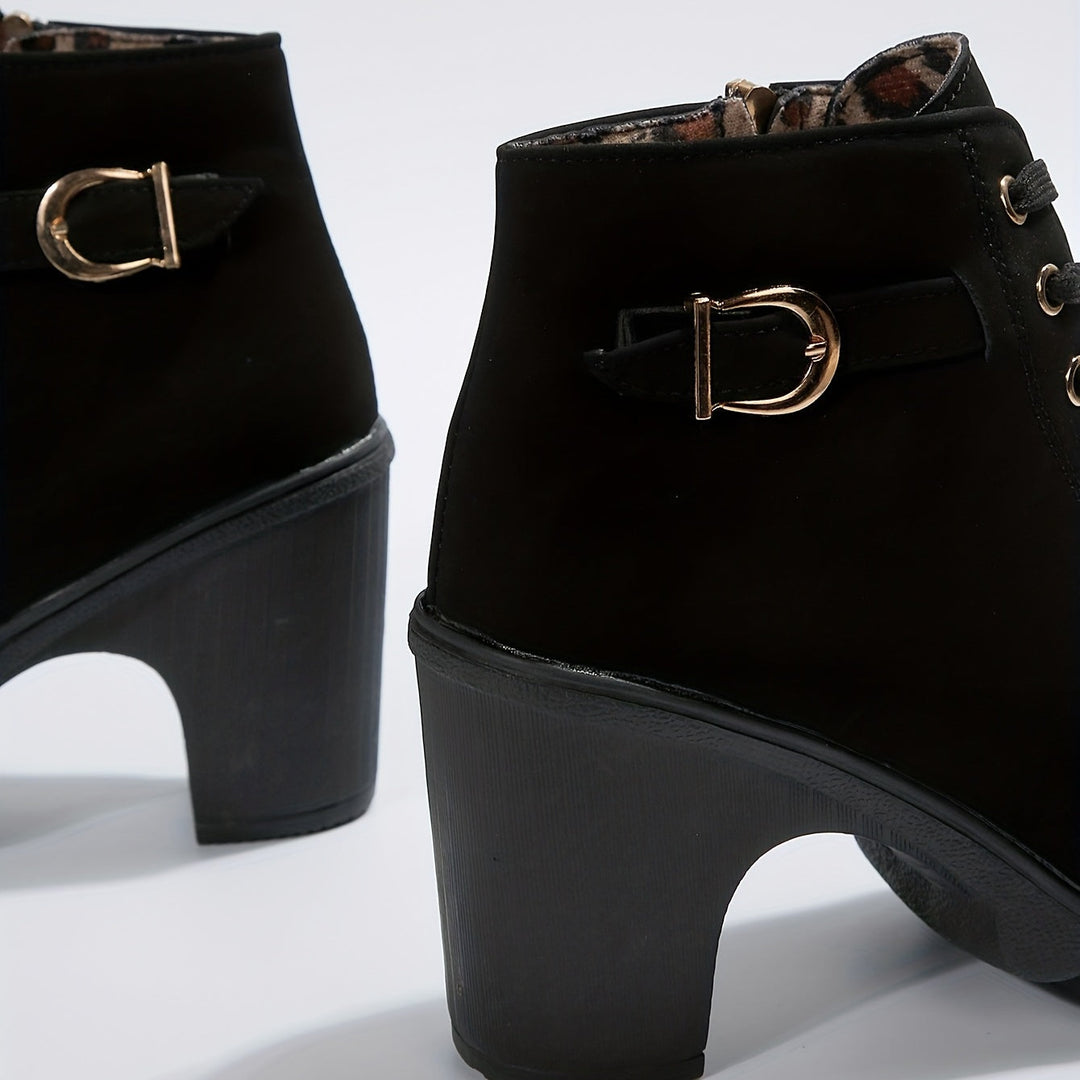 Lucy - Stylische Stiefeletten