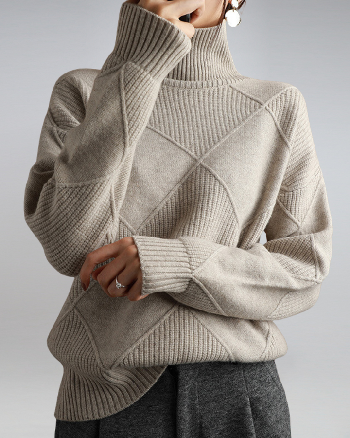 Anika | Eleganter und vielseitiger Rollkragenpullover aus Strick