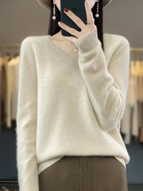 Klarissa | Damen V-Ausschnitt Strickpullover in lockerer Passform
