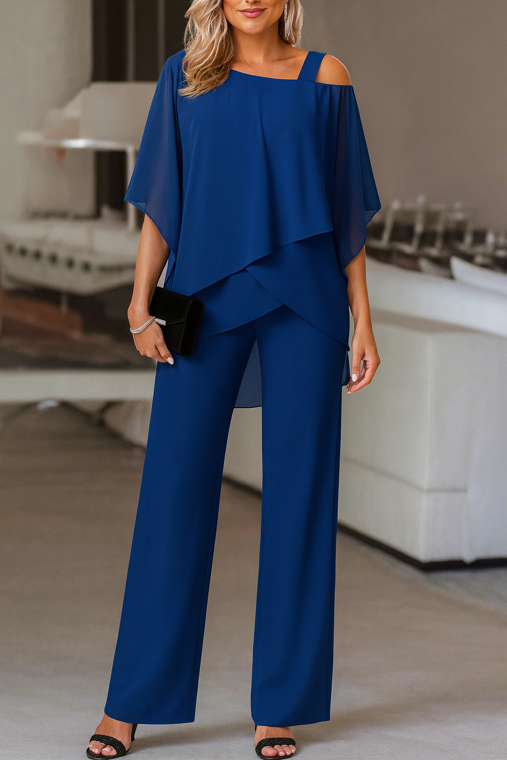 Elegantes Damen-Set mit schulterfreiem Oberteil und weiter Hose
