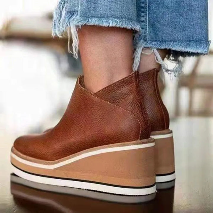 Kamala - Lässige Keilstiefeletten