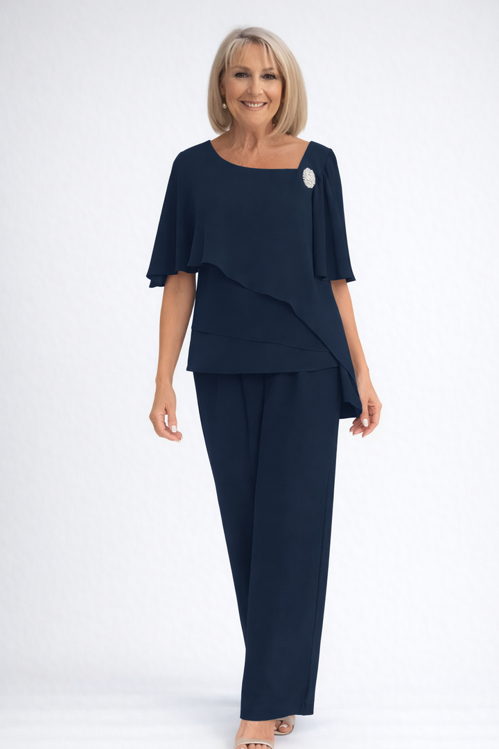 Eleganter, geschichteter Damen-Hosenanzug im Zweiteiler-Design