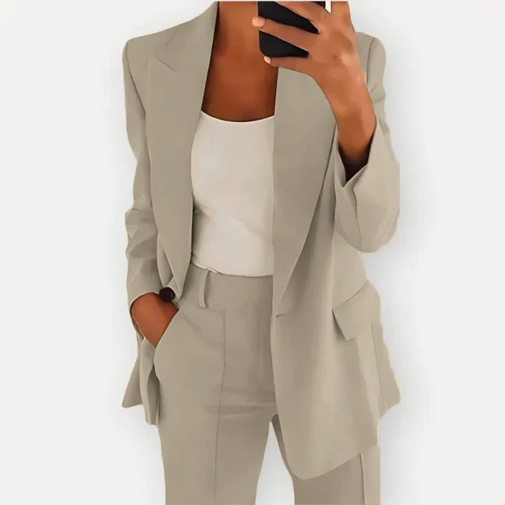 Elegantes tailliertes Blazer- und Hosen-Set