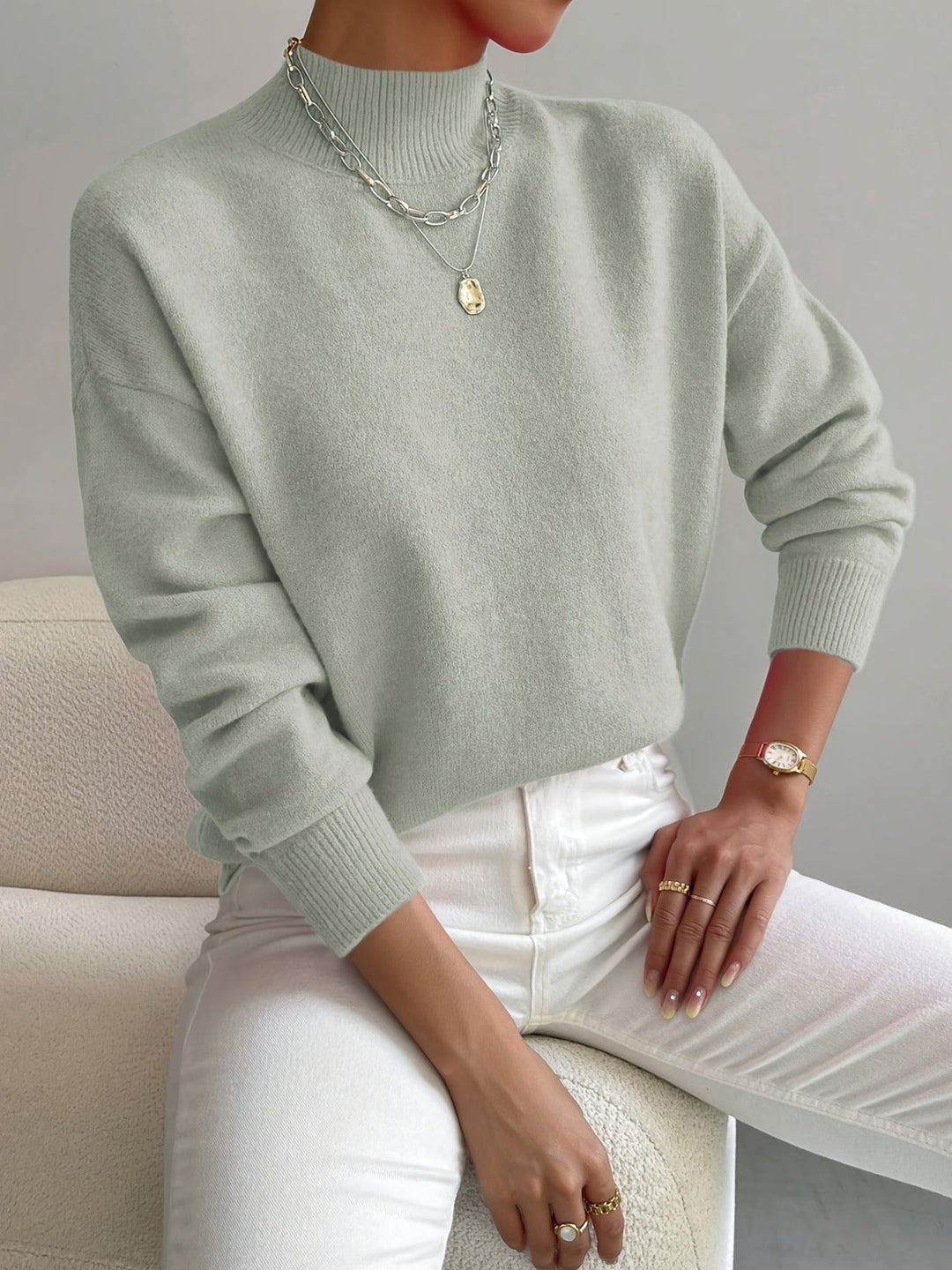 Nyomi | Bequemer und warmer Pullover mit Stehkragen