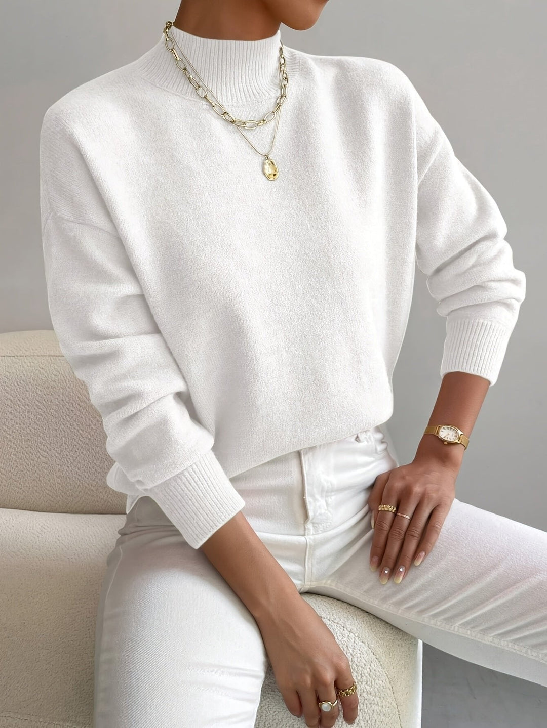 Nyomi | Bequemer und warmer Pullover mit Stehkragen