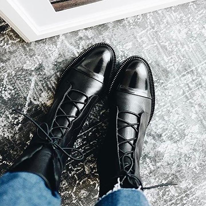 Joan - Klassische Stiefel