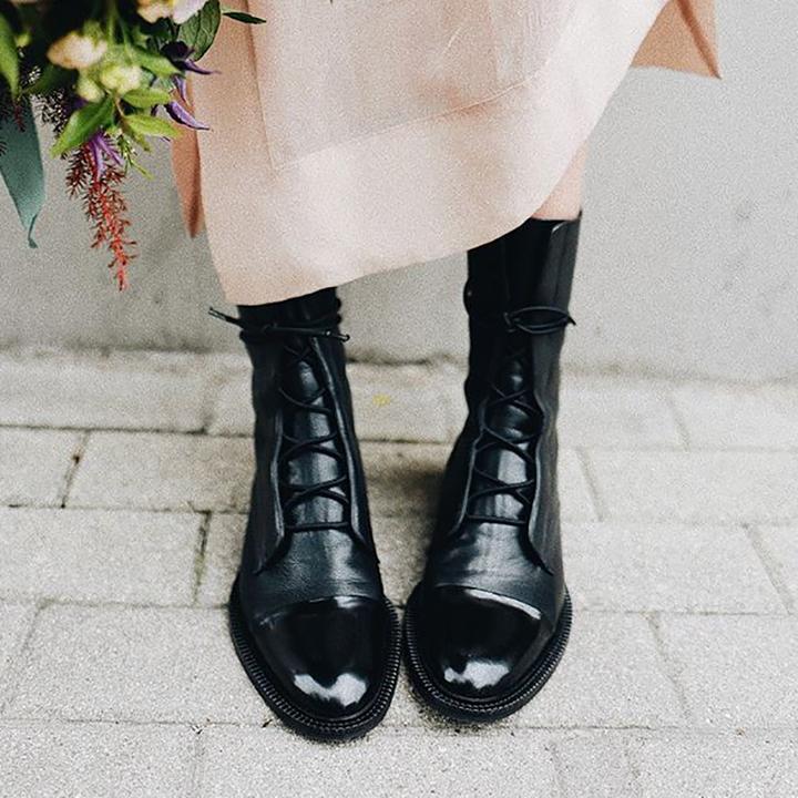 Joan - Klassische Stiefel