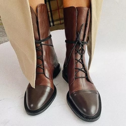 Joan - Klassische Stiefel