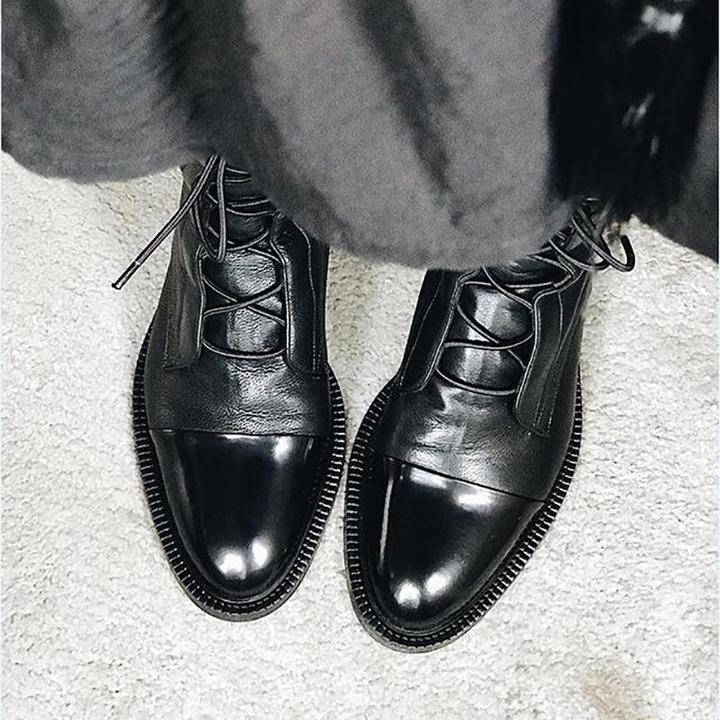 Joan - Klassische Stiefel