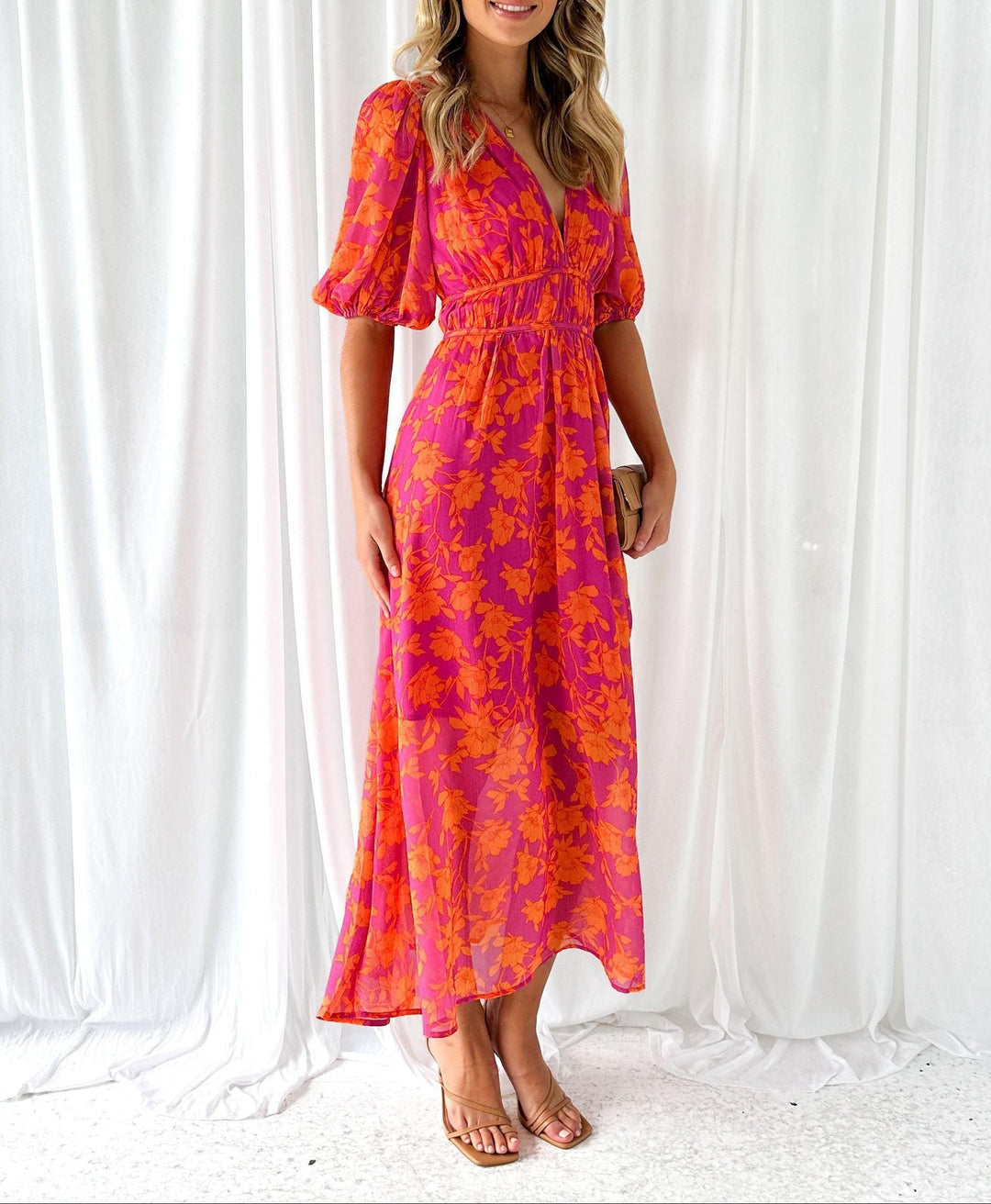Luna - Modernes Flora Midi-Kleid