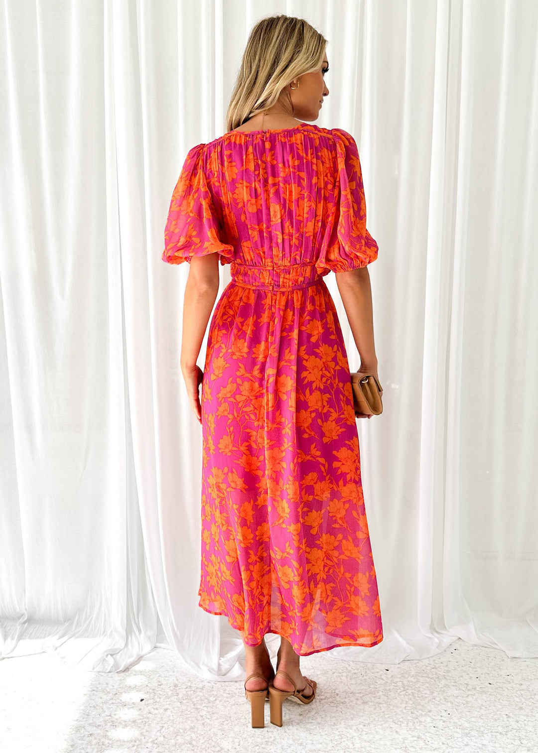 Luna - Modernes Flora Midi-Kleid