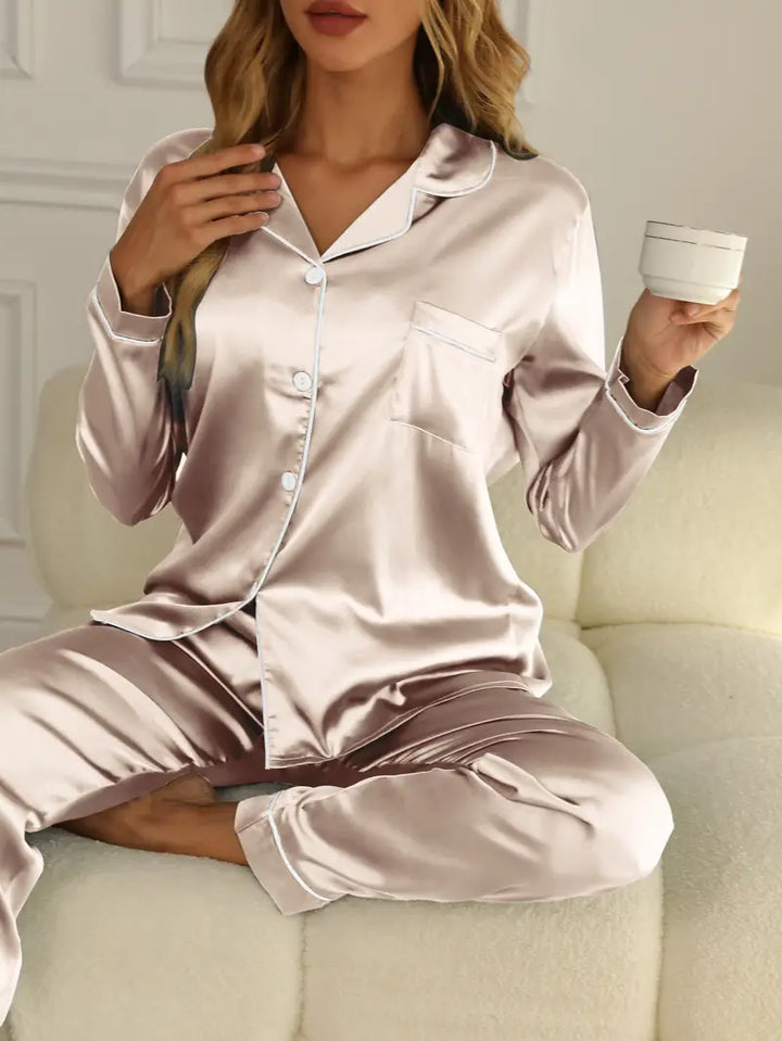 Gertrud - Hochwertiges Pyjama-Set