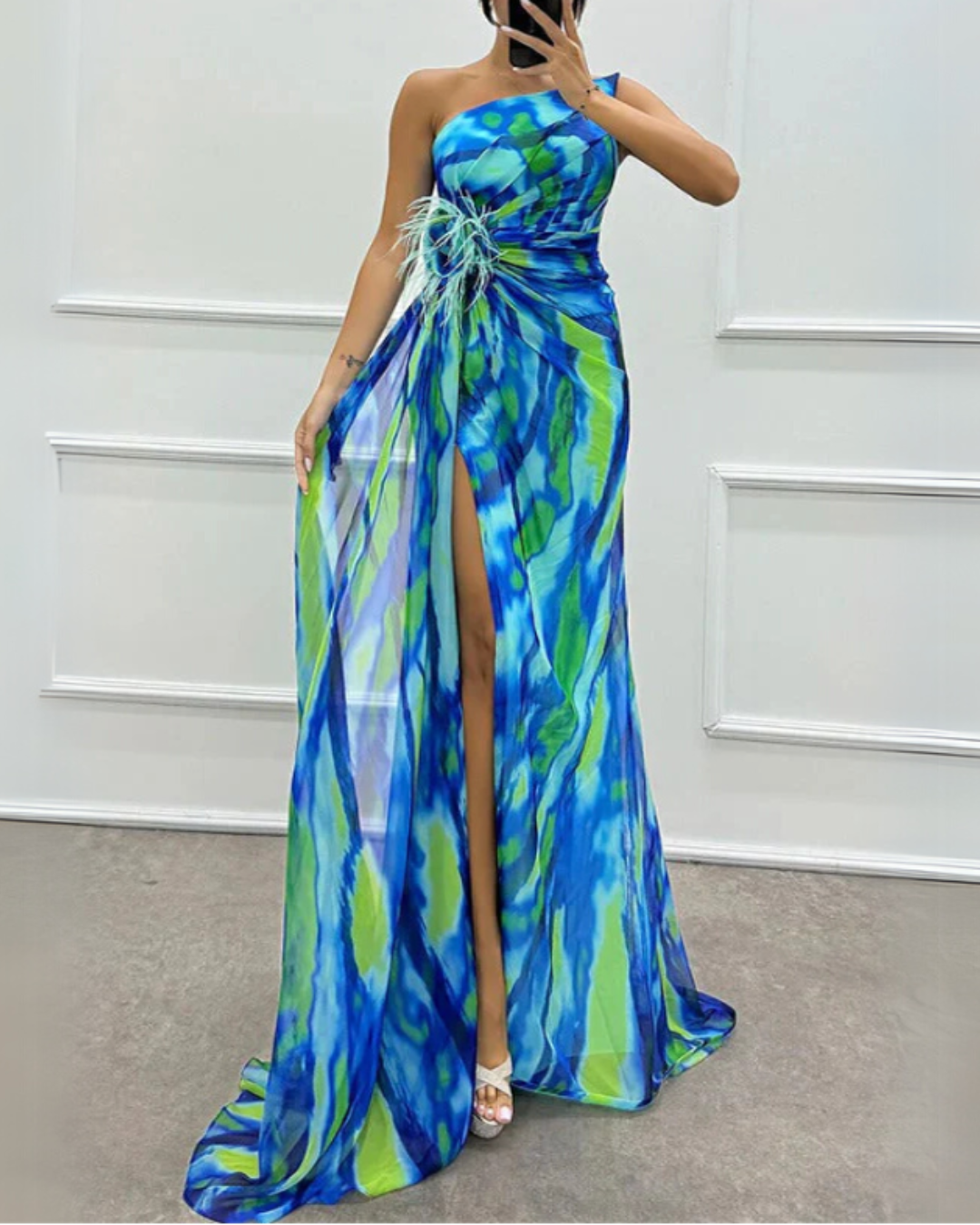Fenna - Lebendige Elegante Drapierte Kleid