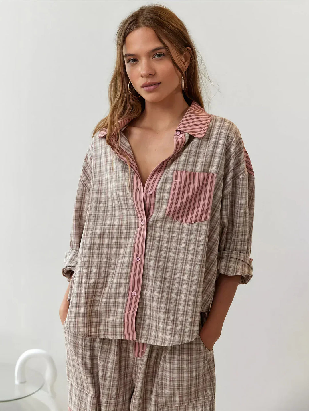 Elegantes Komfort-Pyjama-Set mit stilvollem Design