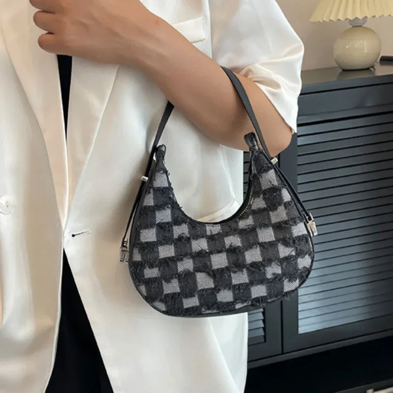Adriana - Karierte strukturierte Handtasche