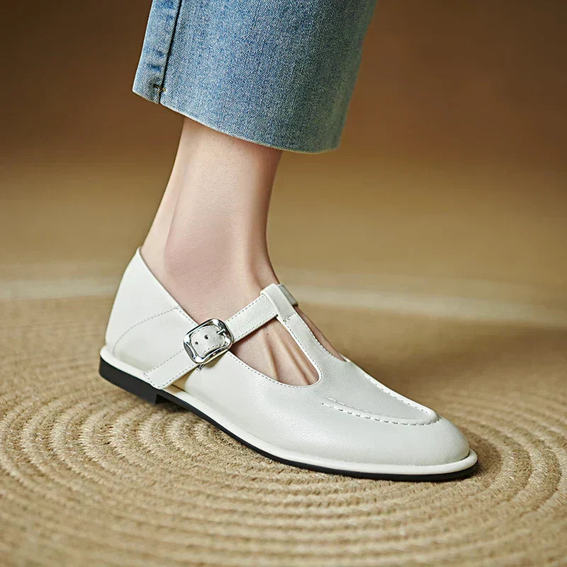 Agatha - Mary Jane Pumps