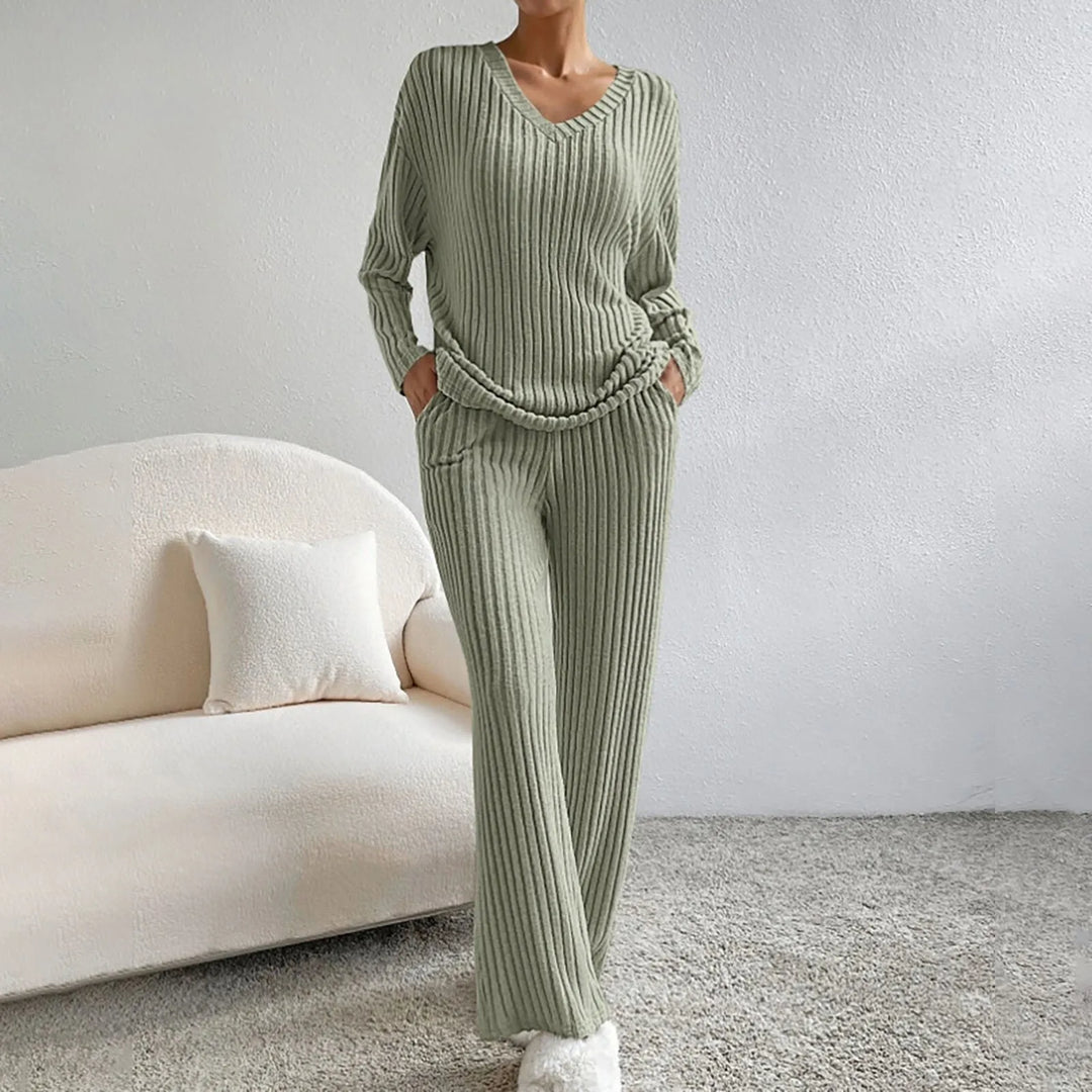 Stella - V-Neck Ribbed Knit Lounge Set