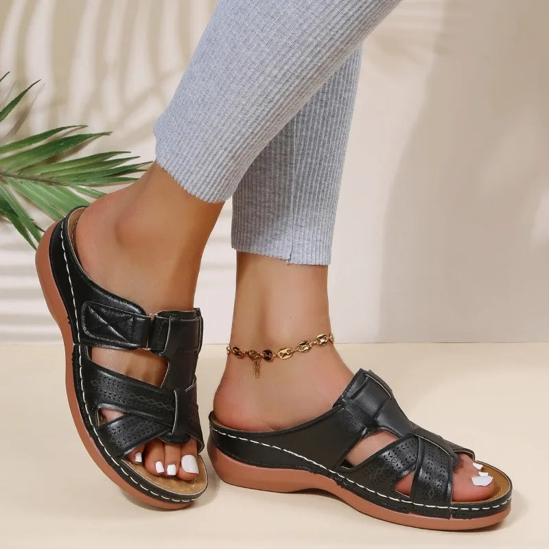 Gaia - Orthopädische Vintage-Keilsandalen