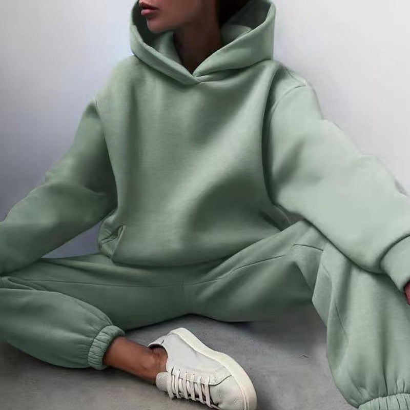 Modisches Damen-Jogging-Set