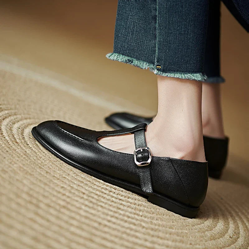 Agatha - Mary Jane Pumps