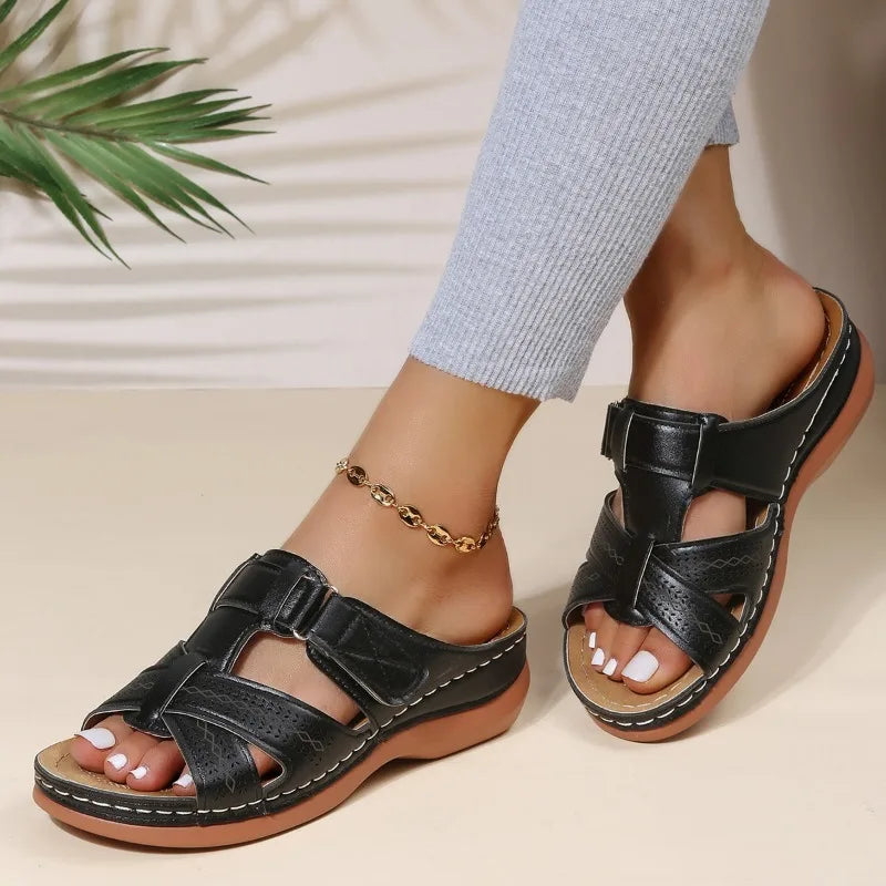 Gaia - Orthopädische Vintage-Keilsandalen