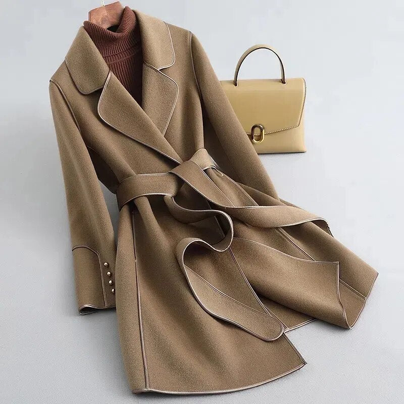 L'Aurablend - Dreamy Trench Coat