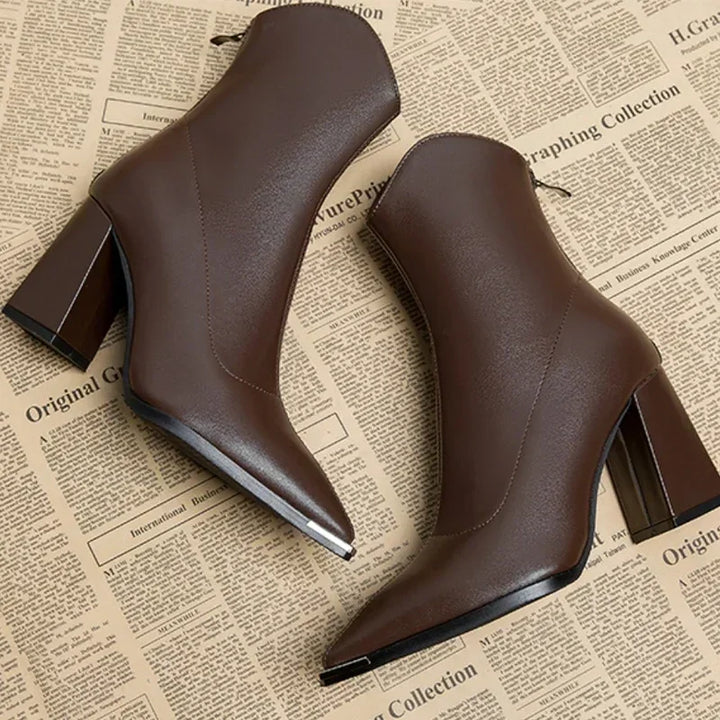 Michaela - Stiefel mit Chromspitze