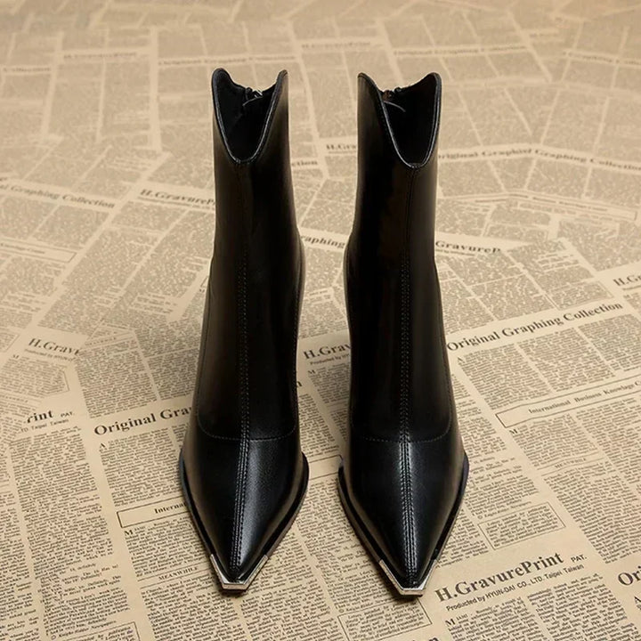 Michaela - Stiefel mit Chromspitze