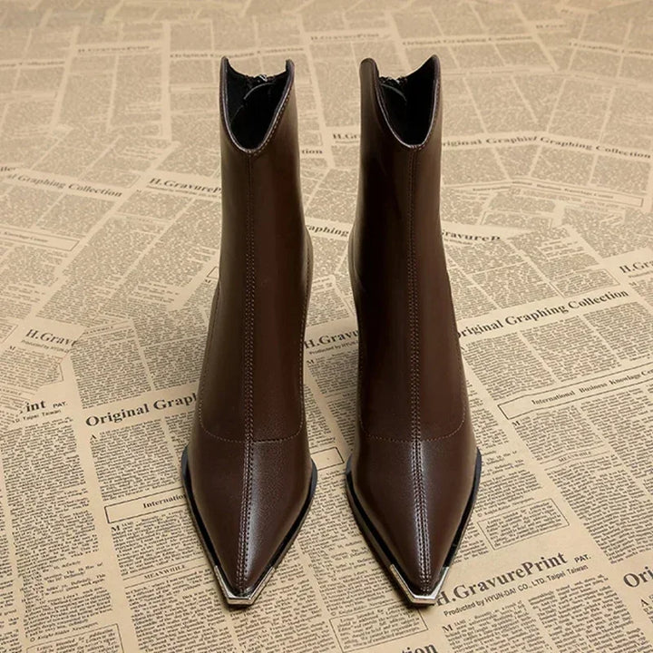 Michaela - Stiefel mit Chromspitze