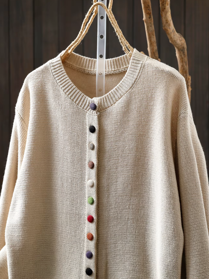 Almvik | Damen Strickjacke mit farbenfrohen Knöpfen