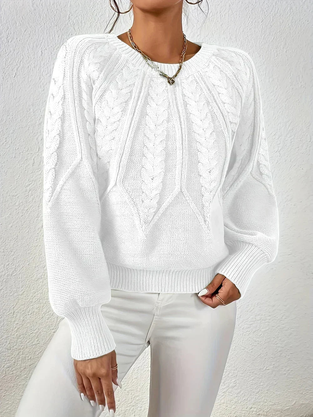 Brunhilde | Damen Pullover mit Zopfmuster