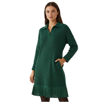 Geirþrúður | Damen Strickkleid mit Kragen" can be rewritten as: "Geirþrúður | Damen Strickkleid mit elegantem Kragen