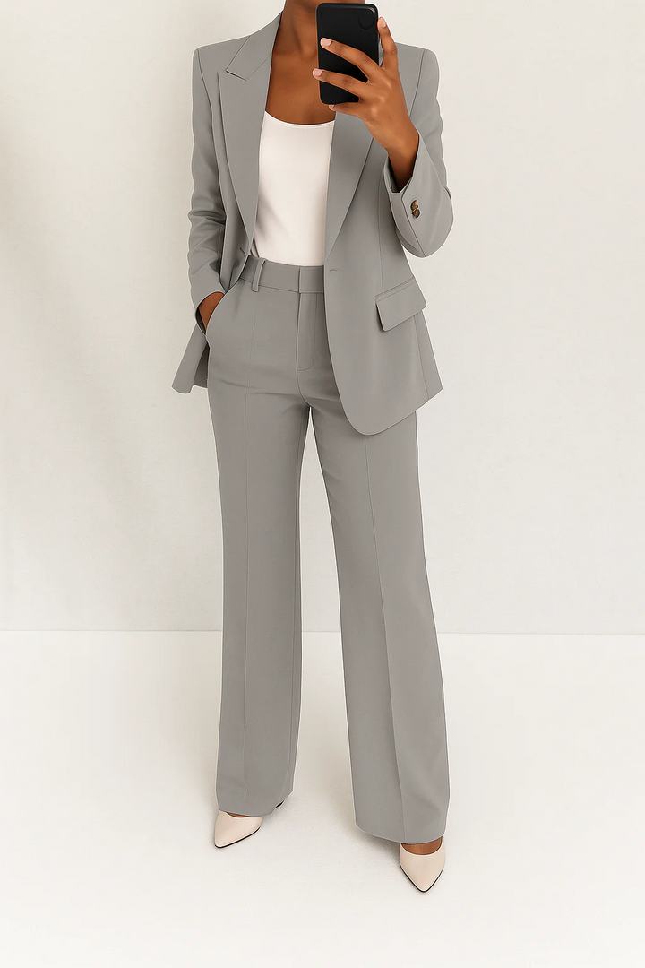 Damen Elegantes Blazer- und Hosenanzug-Set für stilvolle Anlässe