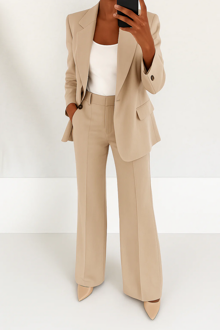 Damen Elegantes Blazer- und Hosenanzug-Set für stilvolle Anlässe