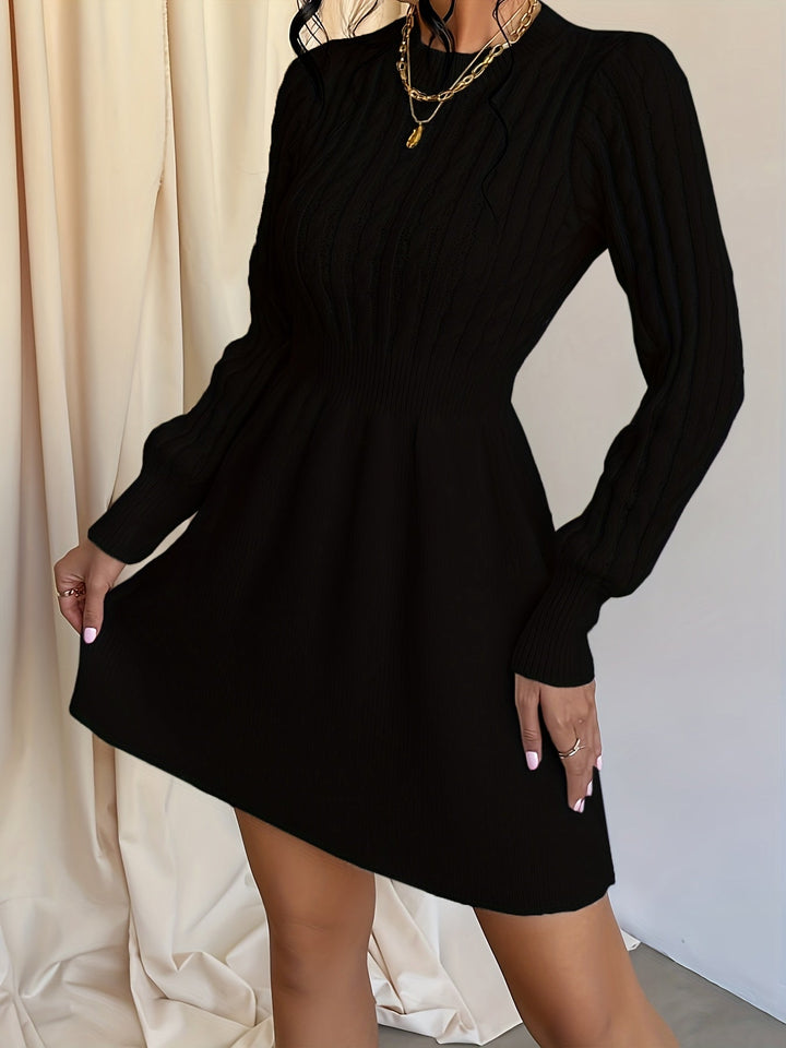 Frederike | Damen Mini Strickkleid mit Zopfmuster
