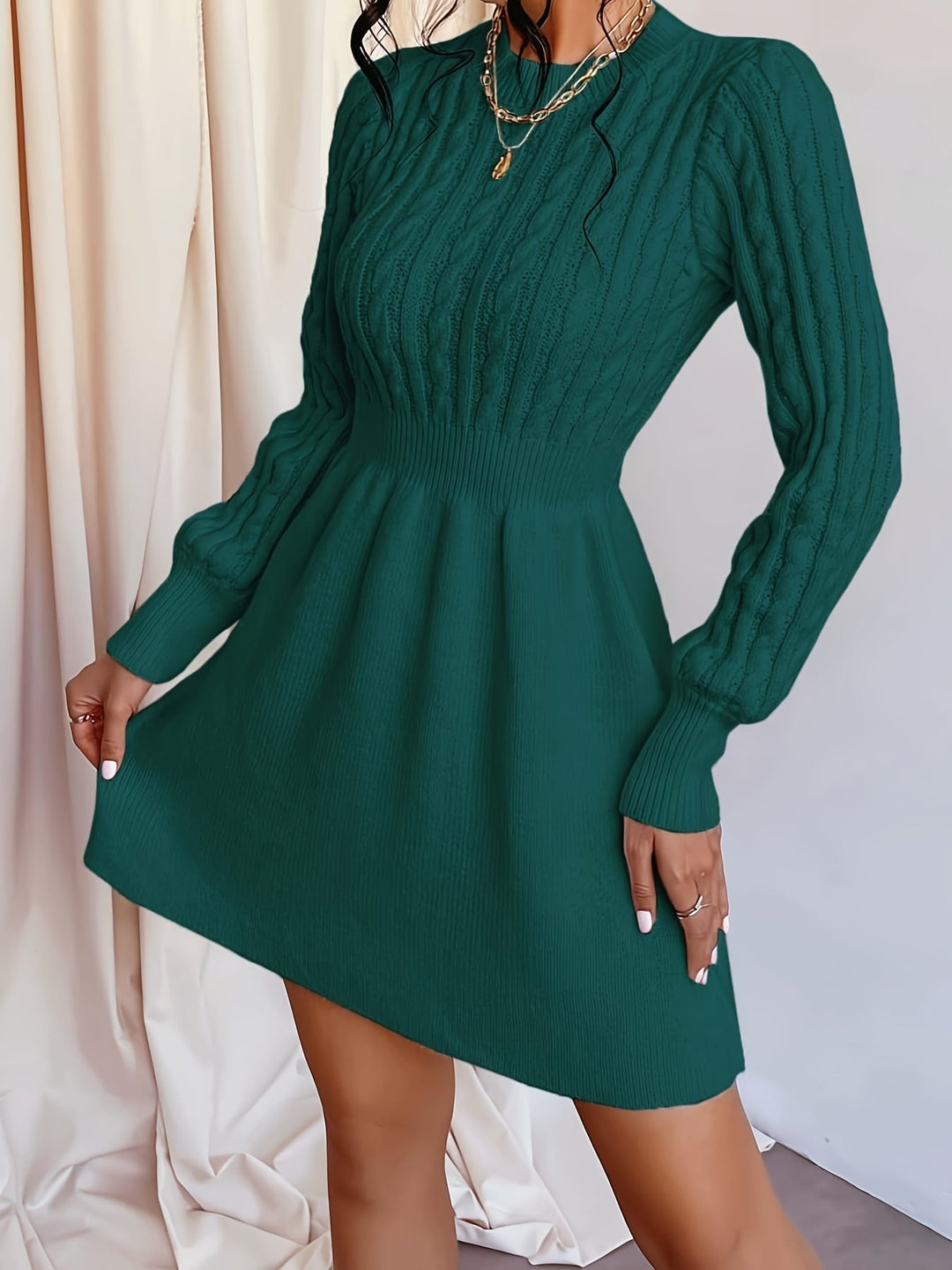 Frederike | Damen Mini Strickkleid mit Zopfmuster