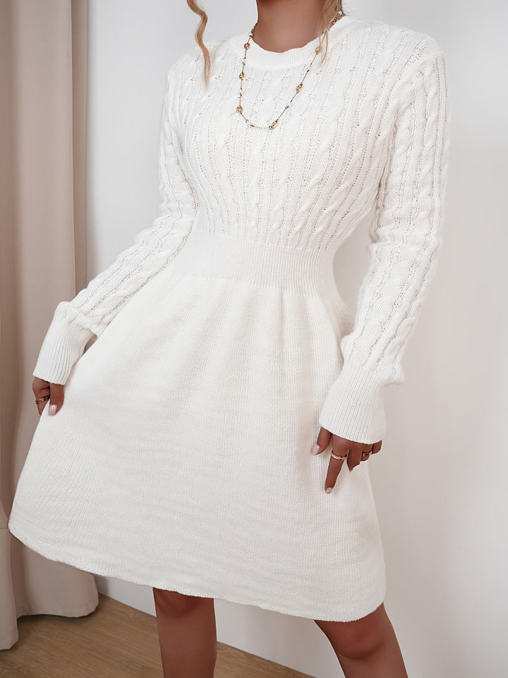 Frederike | Damen Mini Strickkleid mit Zopfmuster