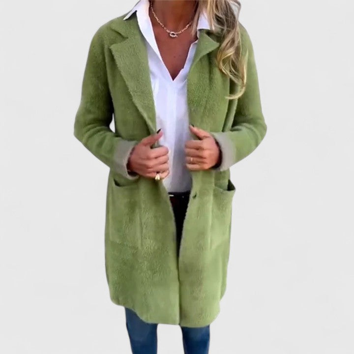 Ragnhildr | Damen Lange Strickjacke mit Knopfverschluss