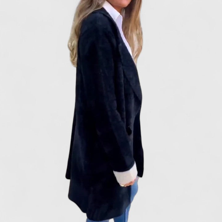 Ragnhildr | Damen Lange Strickjacke mit Knopfverschluss
