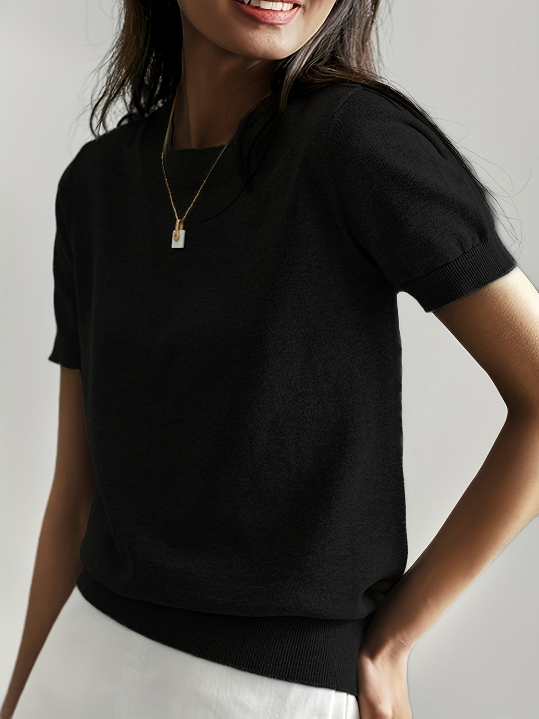 Sunniva | Damen Rundhals Kurzarm Strickpullover