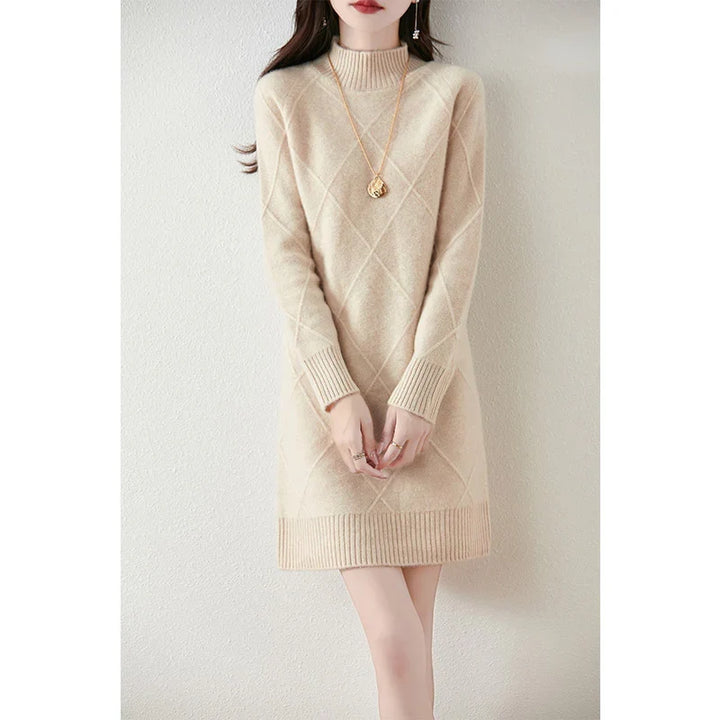 Svantje | Damen Rollkragen Strickkleid für den Winter