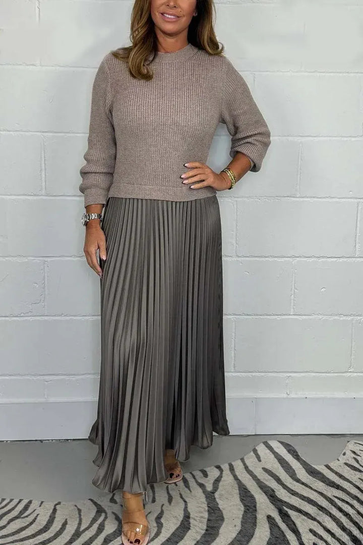 Valdrika | Midi Strickkleid für Damen mit Plisseerock