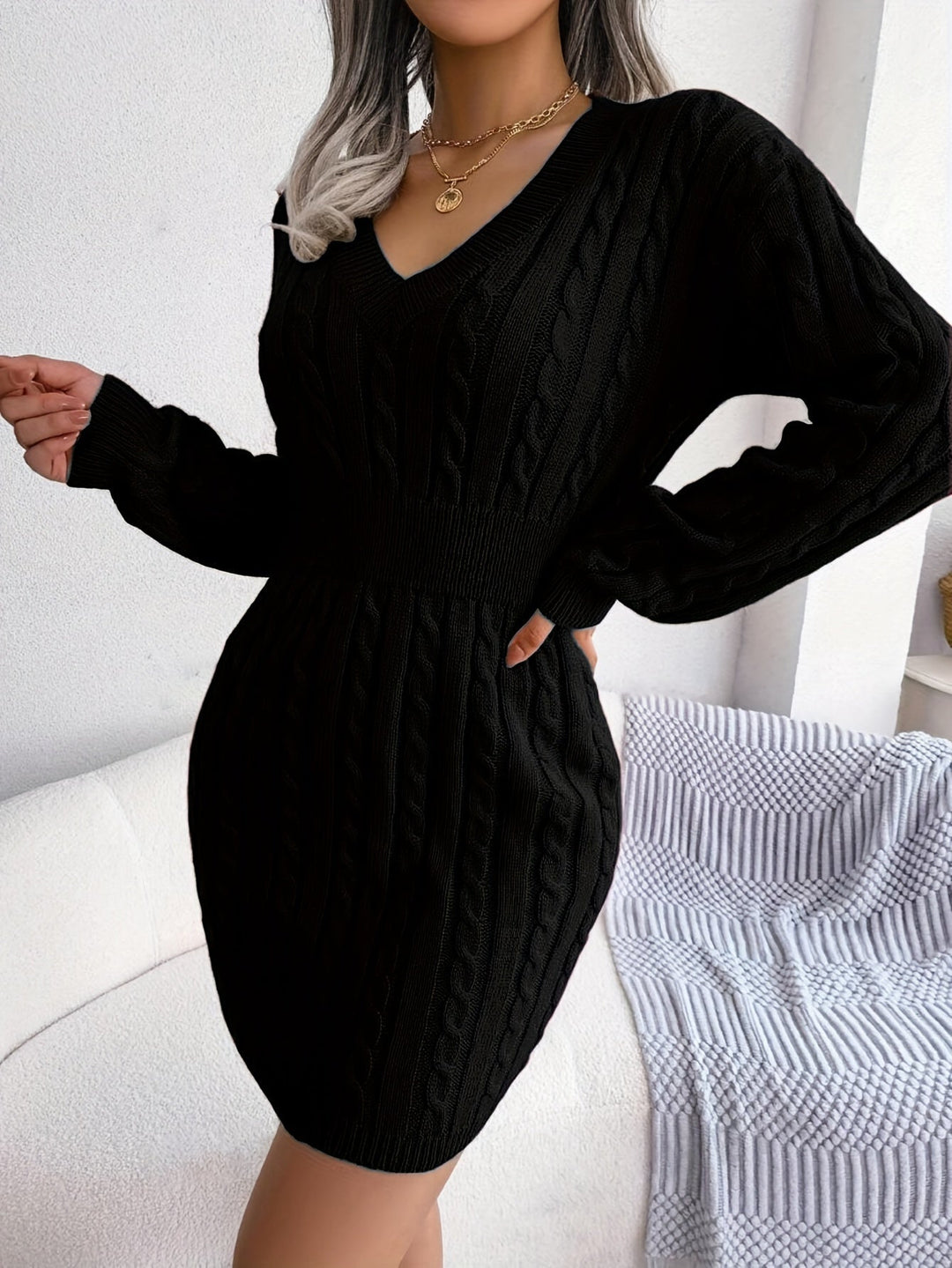 Veldra | Damen Peplum Strickkleid mit Zopfmuster
