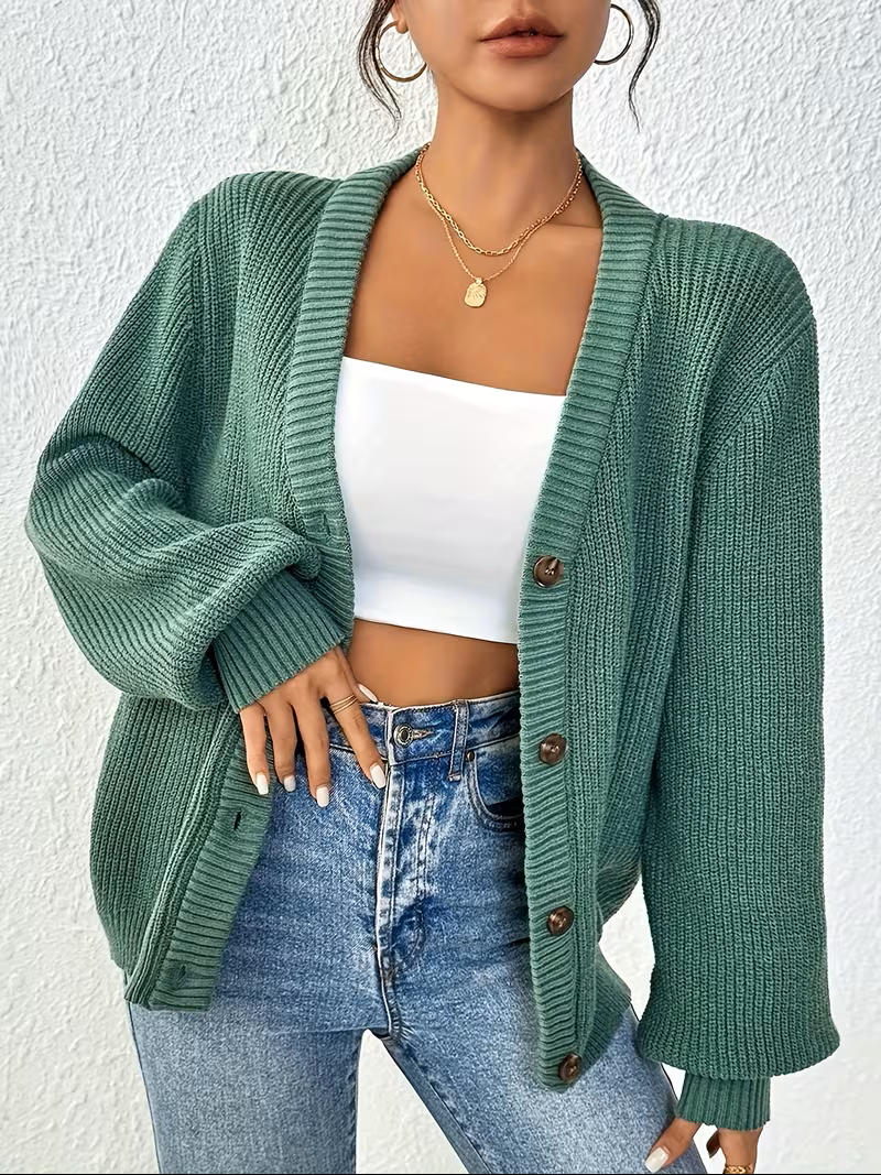 Wibela | Oversized Strickjacke für Damen mit Knopfdetails
